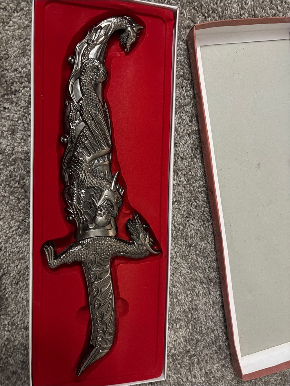 Ornate Dragon Handle Decorative Dagger in Silver